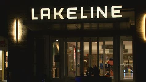 Shots fired in ceiling during robbery attempt at Lakeline Mall, APD says
